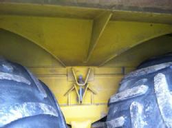 2004 TG 9105-8