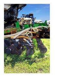 Bauer Built Strip Till Bar-page-004