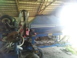 DMI 3250 Strip Till (6)