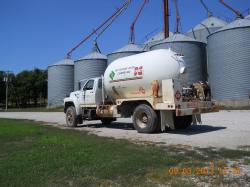 OLD PROPANE TRUCKS 005