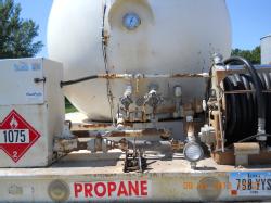 OLD PROPANE TRUCKS 007