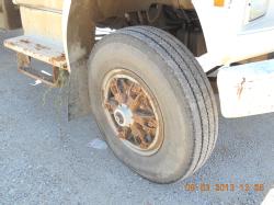 OLD PROPANE TRUCKS 010