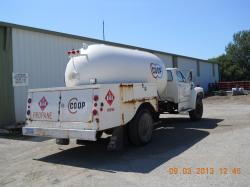 OLD PROPANE TRUCKS 030