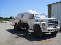 OLD PROPANE TRUCKS 031