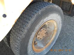 OLD PROPANE TRUCKS 038