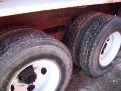 1997 Chevy Feed Truck (7)