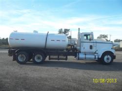 1990 IHC liquid tender (1)