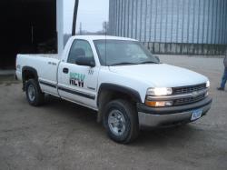 2000 Chevy 2500 (3)