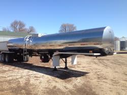 West-Mark Trailer (2)