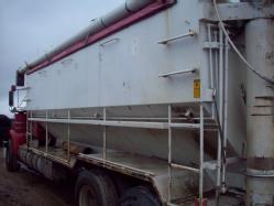 FEED TRUCK 5114 001