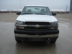 2004 Chevy 2500HD (2)