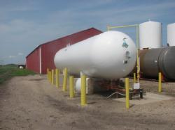 12,000 gal NH3 Tank(3)