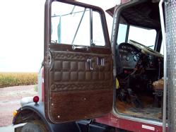1984 Peterbilt (6)