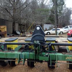 John Deere (2)