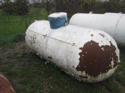 TR-833 (7)