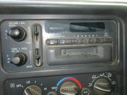 TR 2204 (20)