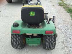 John Deere GT235-05