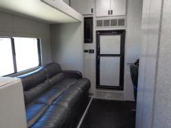 Auction Trailer-075