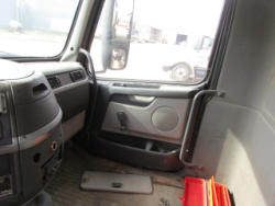 DR-4974 (21)