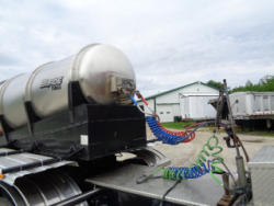 Blade Tank Trailer 012