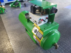 KMK210 (3)