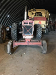 IHC Tractor (2)