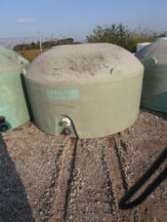 1000 gl poly tank (2)
