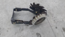 MK042 (4)