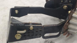 MK042 (5)