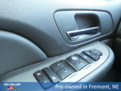 2008 Chevy Tahoe (3)