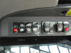 TR4053 (23)