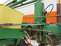 DR8205 (15)