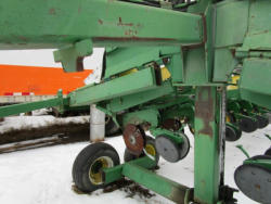DR8205 (18)