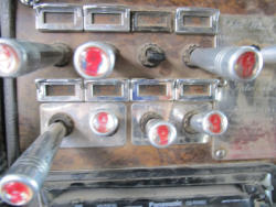 TR4200 (24)