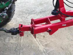 Spreader (12)