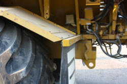 DL317 (6)