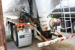 DL323 (4)