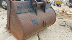 DR4233 (02)