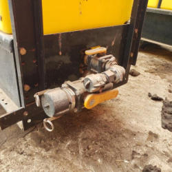 DR4867 (03)