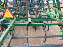 DR7459 (03)