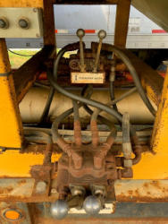 DR8068 (05)