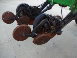 1463643