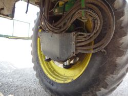 1463868