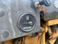 1464693