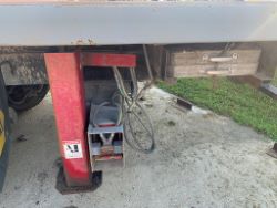1464817