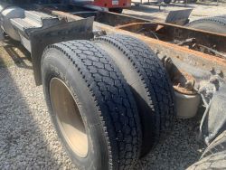 1476303