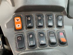 1470351