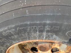 1469903