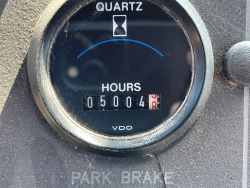 1473818