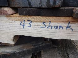 1517570